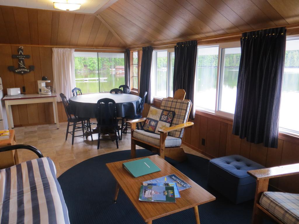 Bondi Village Cottage Resort Lake of Bays Exterior foto
