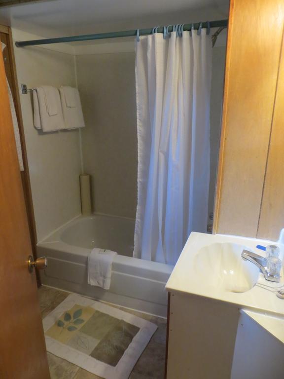Bondi Village Cottage Resort Lake of Bays Exterior foto